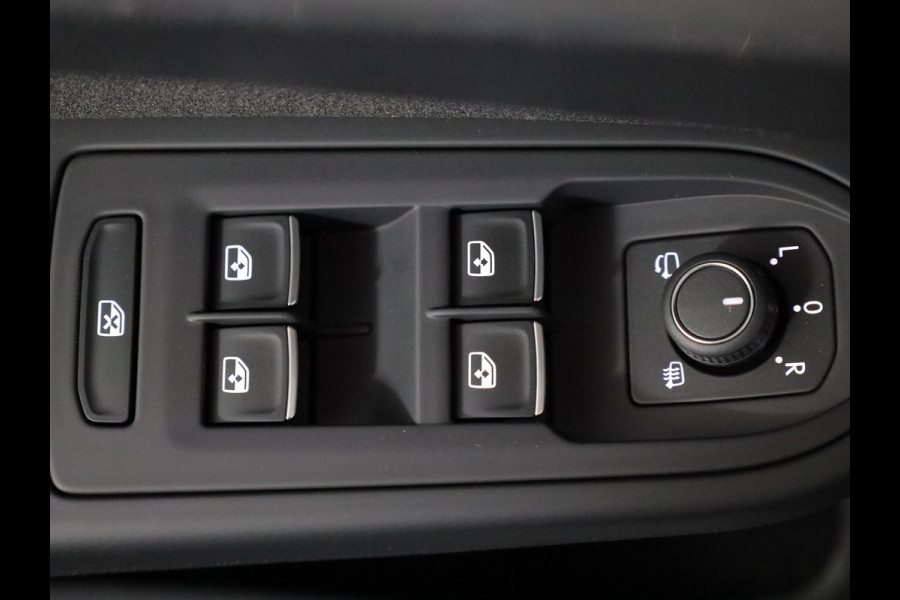 Volkswagen Golf variant Life Edition 1.5 eTSI 85 kW 116PK DSG | Verlengde garantie | 18"LM velgen | Navigatie |