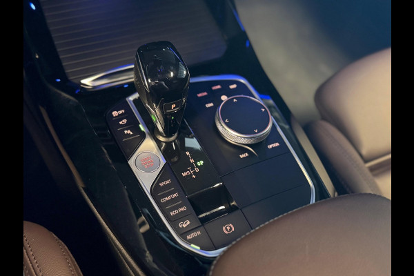 BMW X3 XDrive30i High Executive / H/K / Memory / 360 Camera / HUD / Laser / Trekhaak / Stuurverwarming / Leer