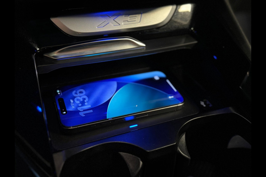 BMW X3 XDrive30i High Executive / H/K / Memory / 360 Camera / HUD / Laser / Trekhaak / Stuurverwarming / Leer
