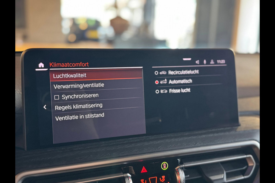 BMW X3 XDrive30i High Executive / H/K / Memory / 360 Camera / HUD / Laser / Trekhaak / Stuurverwarming / Leer