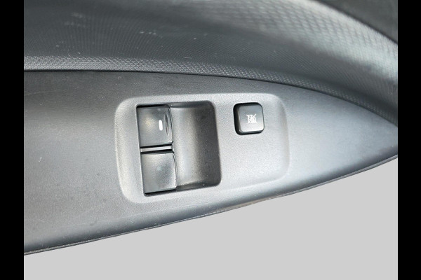 Mitsubishi Space Star 1.0 Cool+ | Airco | DAB/Bluetooth Radio | Start stop |