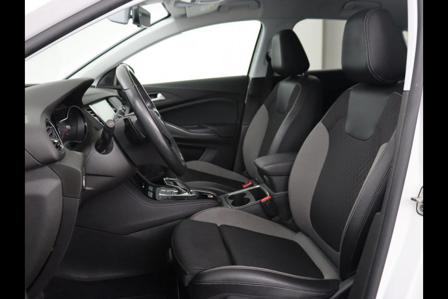 Opel Grandland X 1.6 Turbo Hybrid Elegance | SOH 90,2% | Carplay | Camera | Full LED | Half leder | Navigatie | Parkeerhulp | Climate control | Bluetooth | Cruise control | 56.000km NAP | PHEV | Plug In