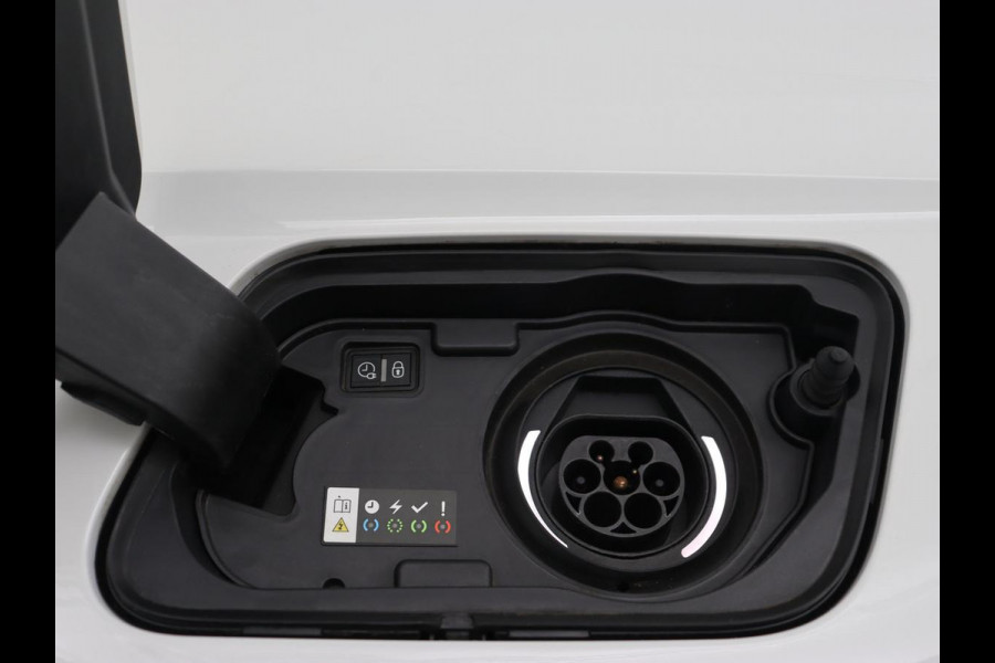 Opel Grandland X 1.6 Turbo Hybrid Elegance | SOH 90,2% | Carplay | Camera | Full LED | Half leder | Navigatie | Parkeerhulp | Climate control | Bluetooth | Cruise control | 56.000km NAP | PHEV | Plug In