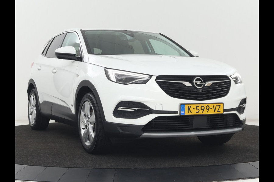 Opel Grandland X 1.6 Turbo Hybrid Elegance | SOH 90,2% | Carplay | Camera | Full LED | Half leder | Navigatie | Parkeerhulp | Climate control | Bluetooth | Cruise control | 56.000km NAP | PHEV | Plug In