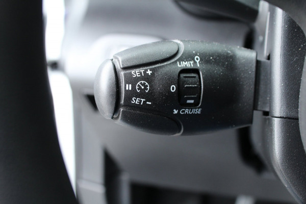 Toyota PROACE CITY 1.5 D-4D 102pk Live Long