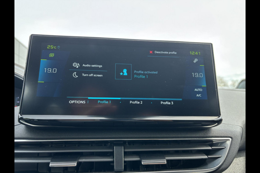 Peugeot 3008 1.6 HYbrid 225 Allure Pack Business 200pk PHEV | Elektrische Achterklep | Stoelverwarming | Dodehoeksensoren