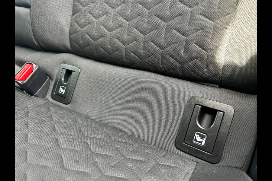 Toyota Corolla Touring Sports 1.8 Hybrid Business Apple Carplay Rijklaarprijs