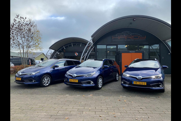 Toyota Corolla Touring Sports 1.8 Hybrid Business Apple Carplay Rijklaarprijs
