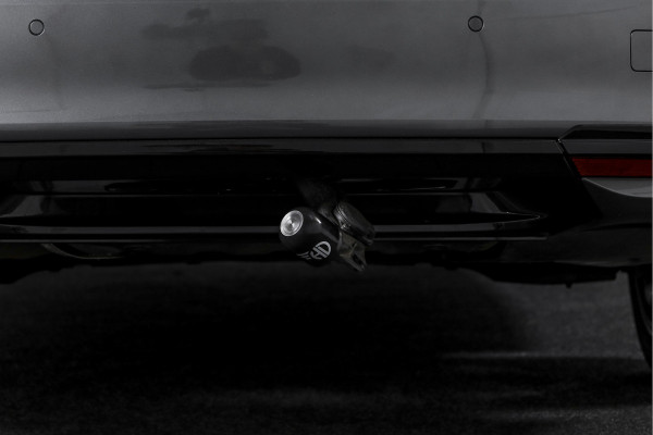 Škoda Octavia Combi 1.5 TSI MHEV 150 PK Sportline Tour | S/K-Panodak | Elek. Trekhaak | Matrix Led | Adapt. Cruise | Winterpakket | 13 inch Navi | Camera | NAV + App. Connect | ECC | Elek. Klep | LM 18" | 3196