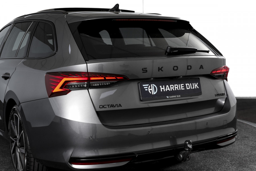 Škoda Octavia Combi 1.5 TSI MHEV 150 PK Sportline Tour | S/K-Panodak | Elek. Trekhaak | Matrix Led | Adapt. Cruise | Winterpakket | 13 inch Navi | Camera | NAV + App. Connect | ECC | Elek. Klep | LM 18" | 3196