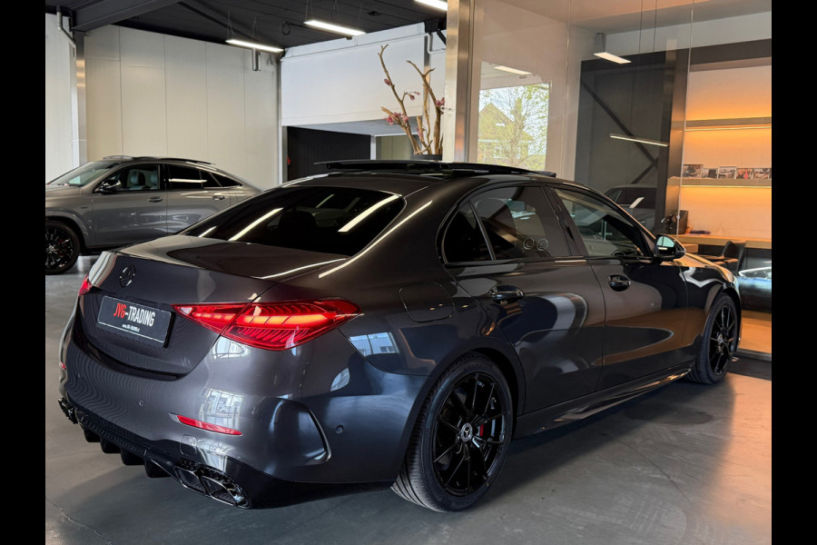 Mercedes-Benz C-Klasse 180 AMG Night Pano Sfeer Carbon Camera