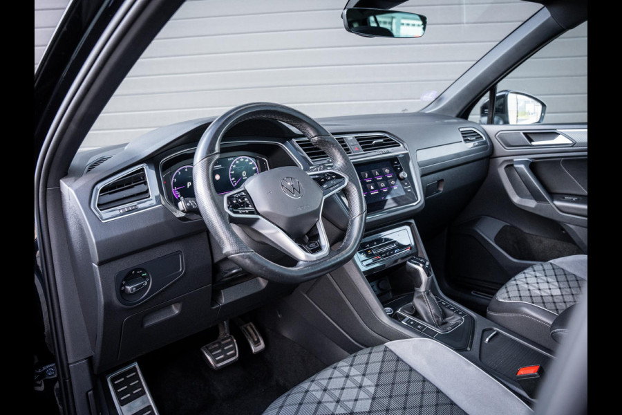 Volkswagen Tiguan 1.5 TSI R-Line Business+ - Pano l Full Led l Camera l ACC l Auto carplay