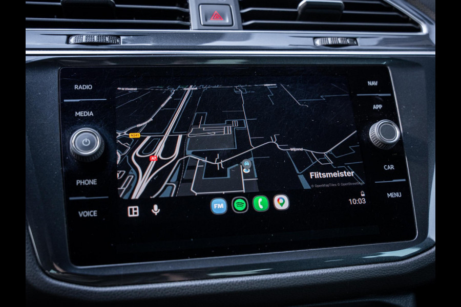 Volkswagen Tiguan 1.5 TSI R-Line Business+ - Pano l Full Led l Camera l ACC l Auto carplay