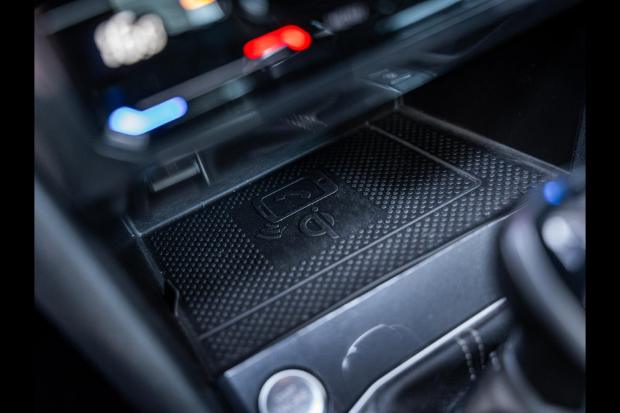 Volkswagen Tiguan 1.5 TSI R-Line Business+ - Pano l Full Led l Camera l ACC l Auto carplay