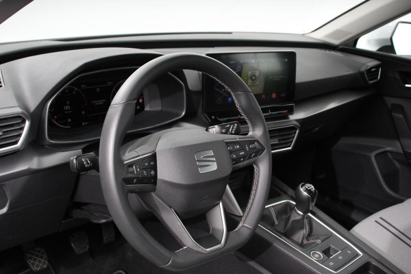 Seat Leon Sportstourer 1.0 TSI Style Nieuw Type ! Navigatie Climate control Cruise adaptive Led Virtual Cockpit Lichtmetalen Velgen Parkeer sensoren Getinte ruiten
