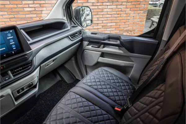Ford Transit Custom 320 2.0 TDCI 170 PK L2H1 DC | Dubbel Cabine | ACC | Blind Spot | Navigatie | Camera | CarPlay | Lane Assist | Trekhaak | BPM VRIJ | Verlengde fabrieksgarantie tot 12-2029