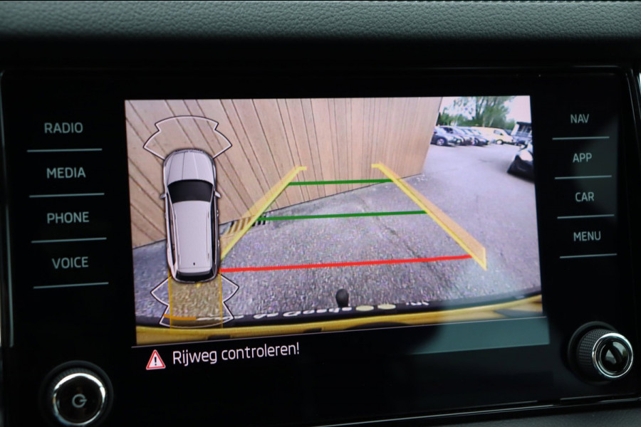 Škoda Kodiaq 1.5 TSI Business Ed. 7persoons org.NL el.trekhaak camera