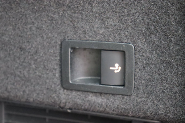 Škoda Kodiaq 1.5 TSI Business Ed. 7persoons org.NL el.trekhaak camera