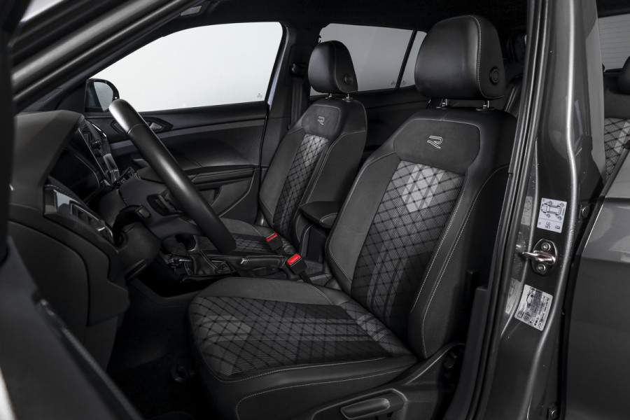 Volkswagen T-Cross 1.0 TSI 115 PK R-Line - Automaat | Dig. Cockpit | Adapt. Cruise | Camera | PDC | App. Connect | ECC | DAB | LM 18" | 3952