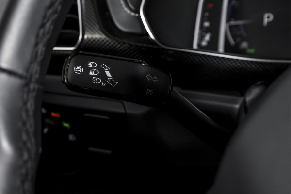 Volkswagen T-Cross 1.0 TSI 115 PK R-Line - Automaat | Dig. Cockpit | Adapt. Cruise | Camera | PDC | App. Connect | ECC | DAB | LM 18" | 3952