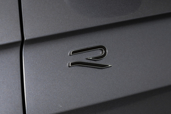 Volkswagen T-Cross 1.0 TSI 115 PK R-Line - Automaat | Dig. Cockpit | Adapt. Cruise | Camera | PDC | App. Connect | ECC | DAB | LM 18" | 3952