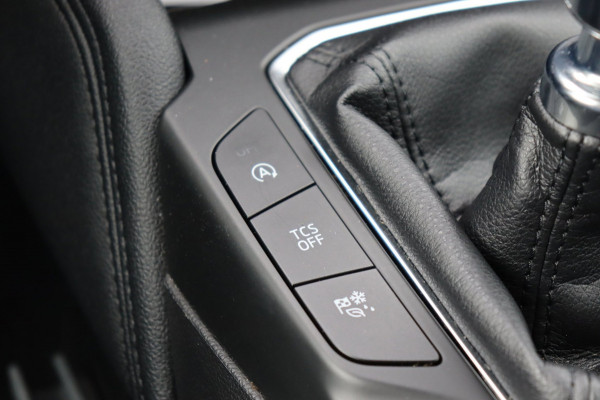 Ford Focus 1.0 EcoBoost Titanium Business org.NL trekhaak stoel+raamverw.