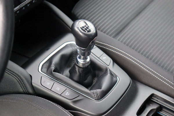 Ford Focus 1.0 EcoBoost Titanium Business org.NL trekhaak stoel+raamverw.