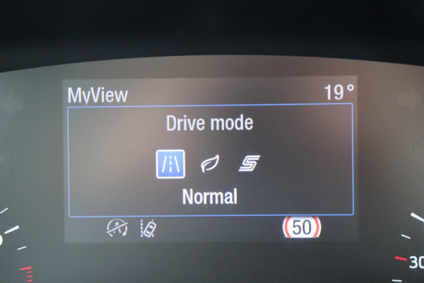 Ford Focus 1.0 EcoBoost Titanium Business org.NL trekhaak stoel+raamverw.