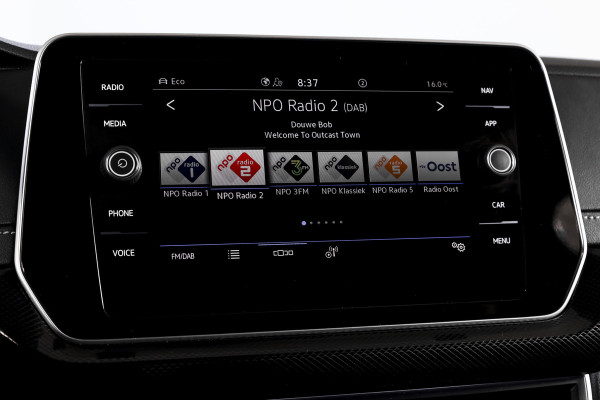 Volkswagen T-Cross 1.0 TSI 115 PK R-Line - Automaat | Dig. Cockpit | Adapt. Cruise | Camera | PDC | App. Connect | ECC | DAB | LM 18" | 5190