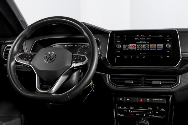 Volkswagen T-Cross 1.0 TSI 115 PK R-Line - Automaat | Dig. Cockpit | Adapt. Cruise | Camera | PDC | App. Connect | ECC | DAB | LM 18" | 5190