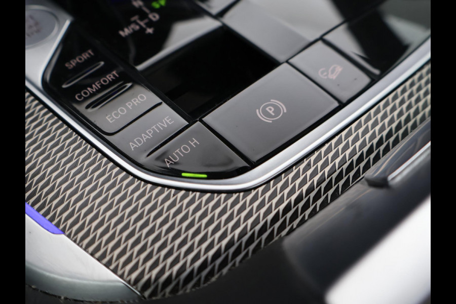 BMW X5 xDrive30d M-SPORT + HEAD-UP | WEGKL. TREKHAAK | ADAPTIVE CRUISE | PANORAMA | SFEERVERLICHTING