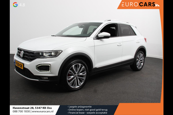 Volkswagen T-Roc 1.5 TSI Sport R-Design Automaat Navigatie Stoelverwarming Afneembare trekhaak Sfeerverlichting LED Lichtmetalen velgen Adaptieve cruise control Apple Carplay/ Andriod Auto Digitale cockpit