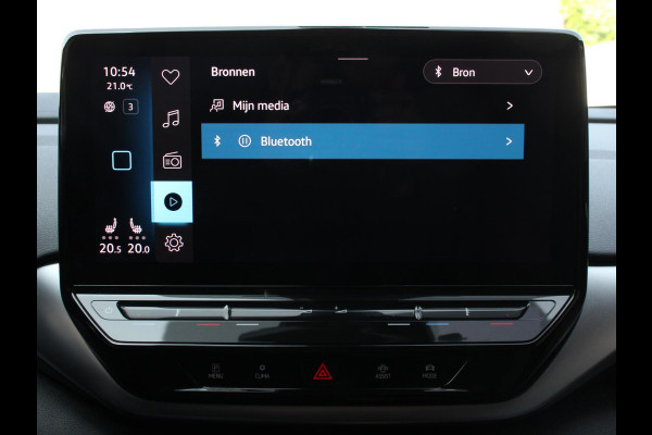 Volkswagen ID.4 204pk Panorama dak Navigatie Climate Control Parkeer Sensoren Lichtmetalen velgen
