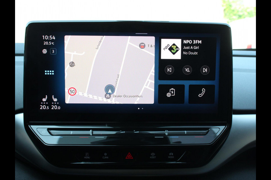 Volkswagen ID.4 204pk Panorama dak Navigatie Climate Control Parkeer Sensoren Lichtmetalen velgen
