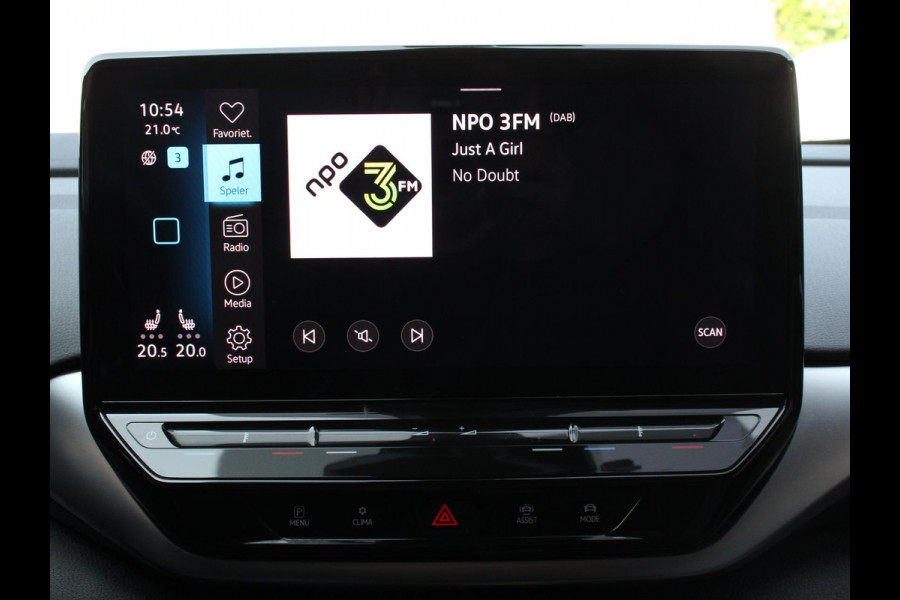 Volkswagen ID.4 204pk Panorama dak Navigatie Climate Control Parkeer Sensoren Lichtmetalen velgen