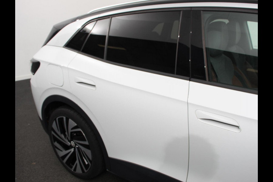 Volkswagen ID.4 204pk Panorama dak Navigatie Climate Control Parkeer Sensoren Lichtmetalen velgen