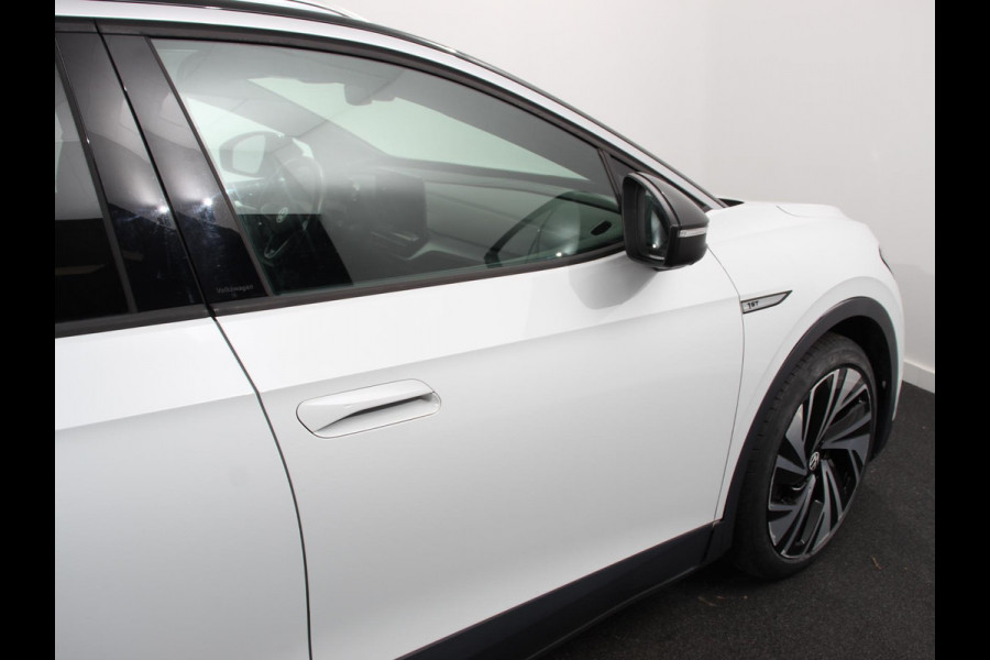 Volkswagen ID.4 204pk Panorama dak Navigatie Climate Control Parkeer Sensoren Lichtmetalen velgen