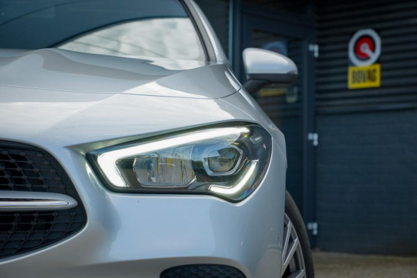 Mercedes-Benz CLA-Klasse Shooting Brake 250 e / Pano / leder / sfeerverlichting / trekhaak