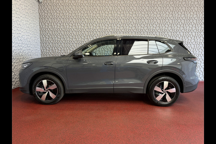 Volkswagen Tiguan 1.5 eHYBRID NW AUTO 2026 STOEL/STUUR VERW CAMERA HARMAN KARDON ELEK.KLEP PHEV PLUG IN HYBRID