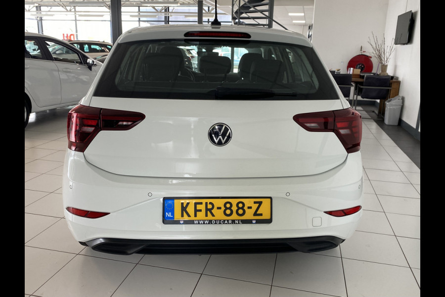 Volkswagen Polo 1.0 TSI Life automaat 5 Drs Carplay /Stoelverwarming / Navigatie / Cruise controle