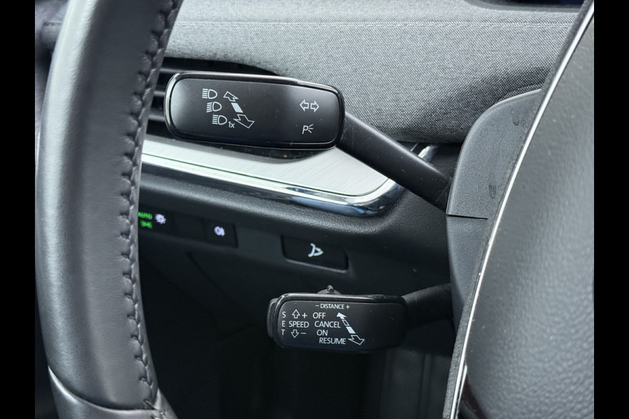 Škoda Enyaq iV SOH 92% 60 Trekhaak Navi Ecc Cruise Control Camera Apple Carplay Android Auto Pdc Lmv 19" Led P-Assist Led Isofix Keyless Rijstrooksensor Bluetooth Origineel Nederlandse Auto