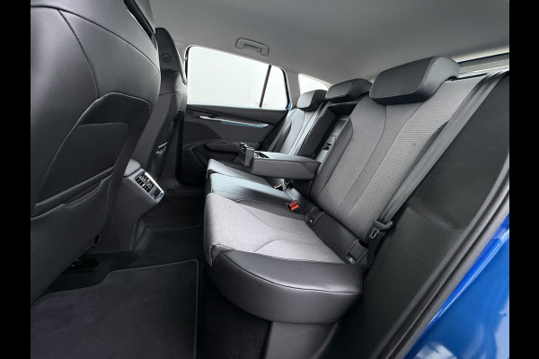 Škoda Enyaq iV SOH 92% 60 Trekhaak Navi Ecc Cruise Control Camera Apple Carplay Android Auto Pdc Lmv 19" Led P-Assist Led Isofix Keyless Rijstrooksensor Bluetooth Origineel Nederlandse Auto