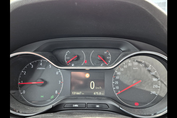 Opel Grandland X BWJ 2020 | 1.2T 131PK Bus Executive | TREKHAAK | CLIMA | CARPLAY | NAVIGATIE | PDC 2X | LICHTMETAAL |
