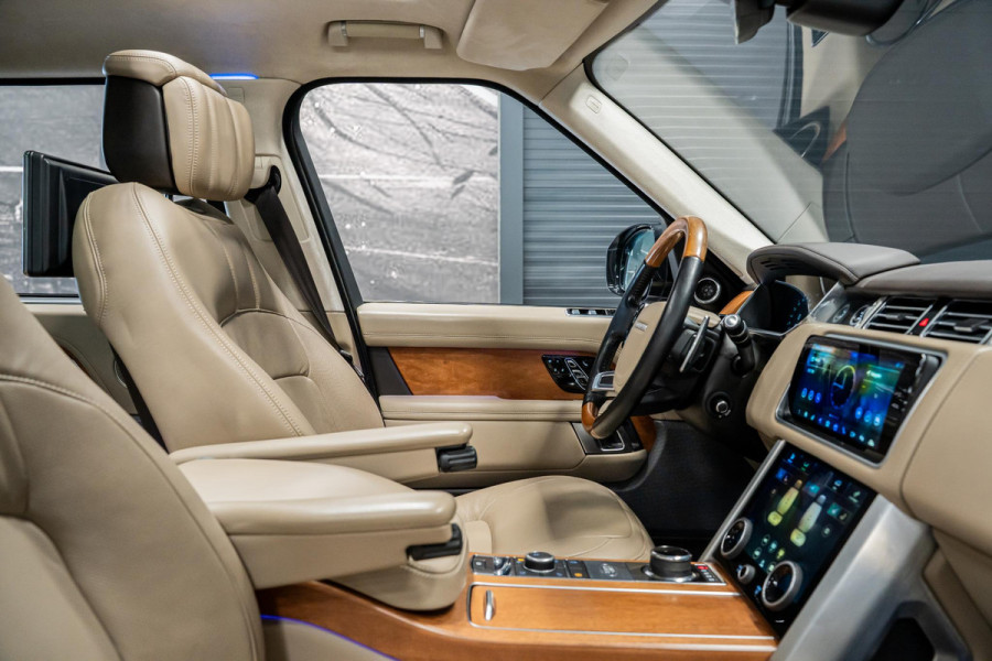 Land Rover Range Rover 2.0 P400e LWB Autobiography *Panorama / Meridian / Massage- & Memory / Surround-view / Soft-close / Keyless*