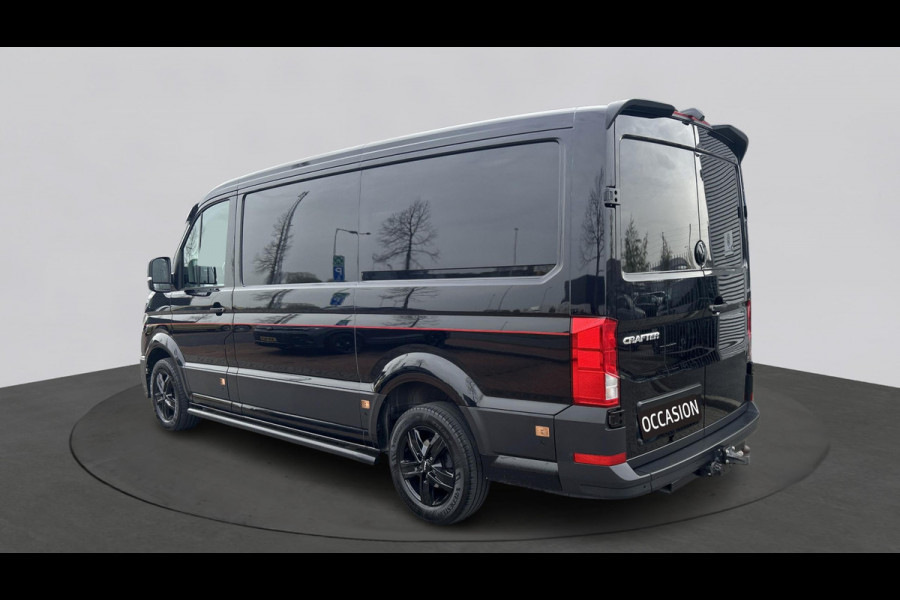 Volkswagen Crafter 35 2.0 TDI L3H2 Exclusive Hero Edition, Leder,betimmering,trekhaak,Chaffeursstoel met massage,stuurverwarming Voorruitverwarming