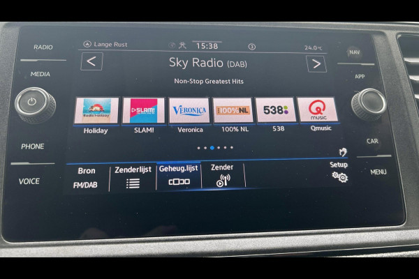 Volkswagen Crafter 35 2.0 TDI L3H2 Exclusive Hero Edition, Leder,betimmering,trekhaak,Chaffeursstoel met massage,stuurverwarming Voorruitverwarming