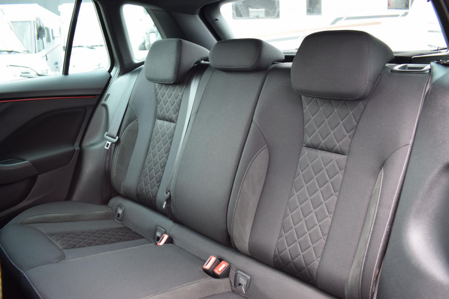 Škoda Kamiq 1.0 TSI Sport Business | Sportstoelen | Apple CarPlay | Climate | Cruise