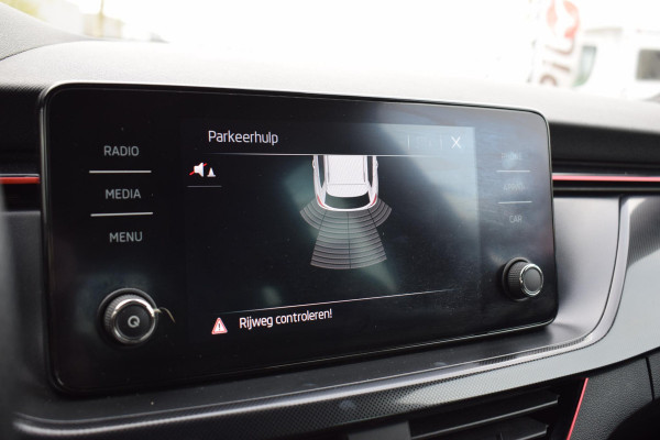 Škoda Kamiq 1.0 TSI Sport Business | Sportstoelen | Apple CarPlay | Climate | Cruise