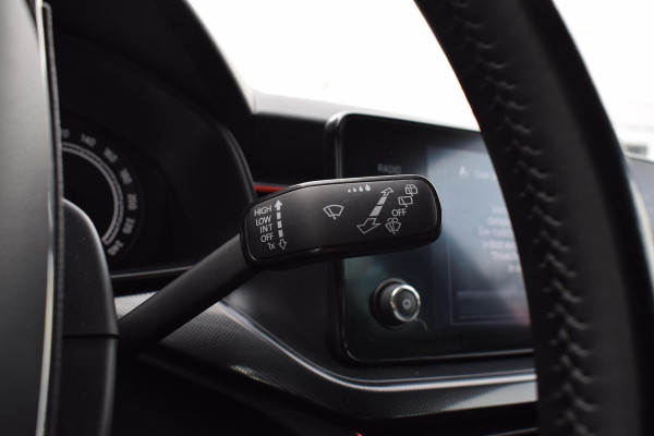 Škoda Kamiq 1.0 TSI Sport Business | Sportstoelen | Apple CarPlay | Climate | Cruise