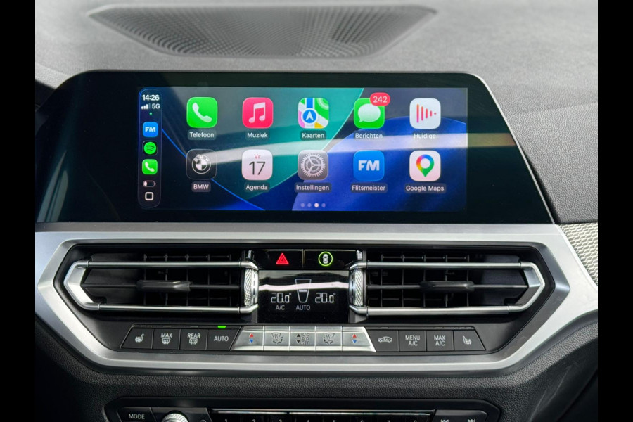 BMW 3-serie 330e M Sport |Head-Up|H&K|Pano|Laser|Driving|Trekhaak|